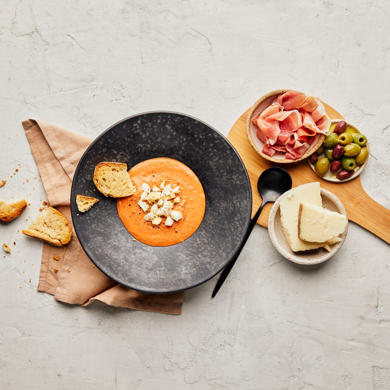 Salmorejo (Andalusische kalte Suppe) | ALDI Rezeptwelt